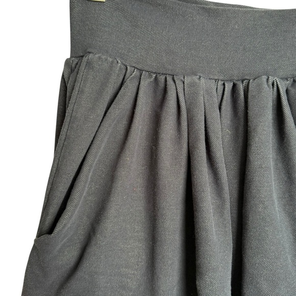 4/$25 Basic Colors Girls Navy Blue Knee Length Skirt Size 10/12 - Picture 3 of 10